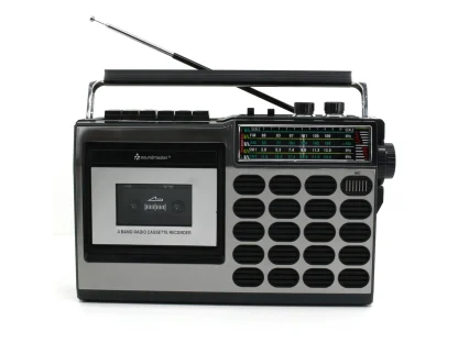 Soundmaster radio/cassetterecorder RR18SW
